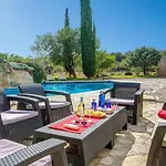 Bennassar Villa *