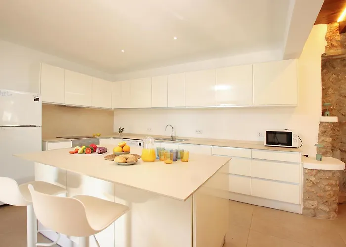 Bennassar Вілла Польєнса