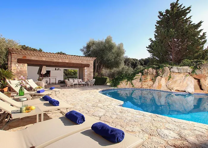 Bennassar Вілла